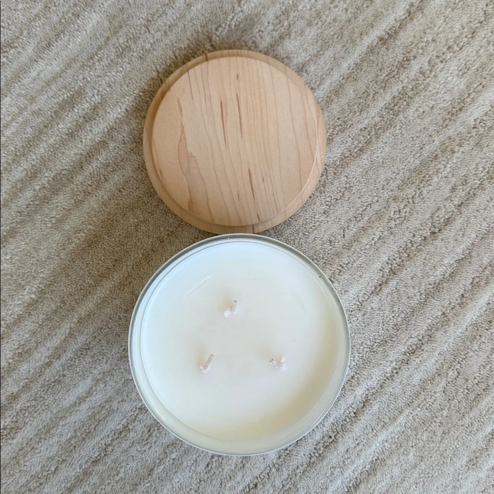 NWT Crate & Barrel Skeem Sea Salt Citronella Outdoor Patio Candle 3 Wick 80 Hrs